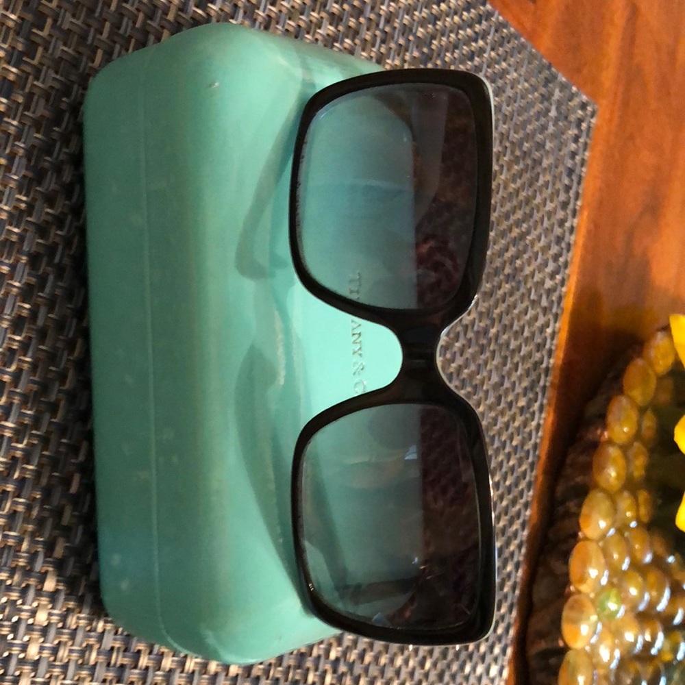 TIFFANY & CO Sunglasses